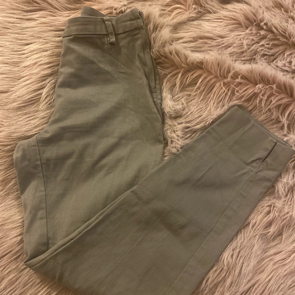 Forest green H&M stretch green straight leg pants